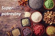 superpotraviny spirulina pyl len shiitake pivovarske kvasnice a morske rasy